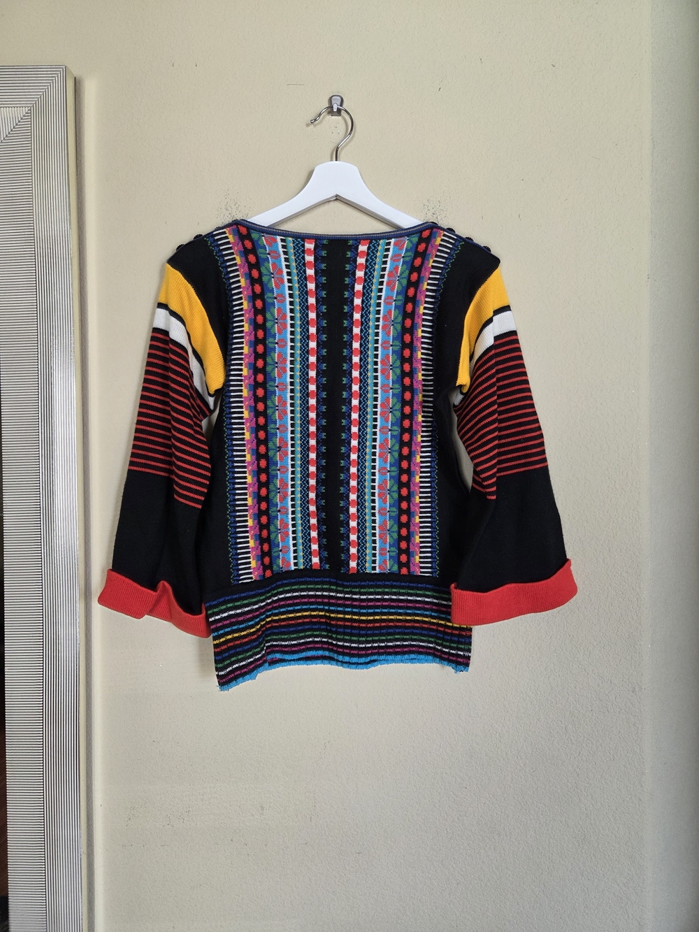 Vintage Funky Eclectic Sweater With Shoulder Button Details